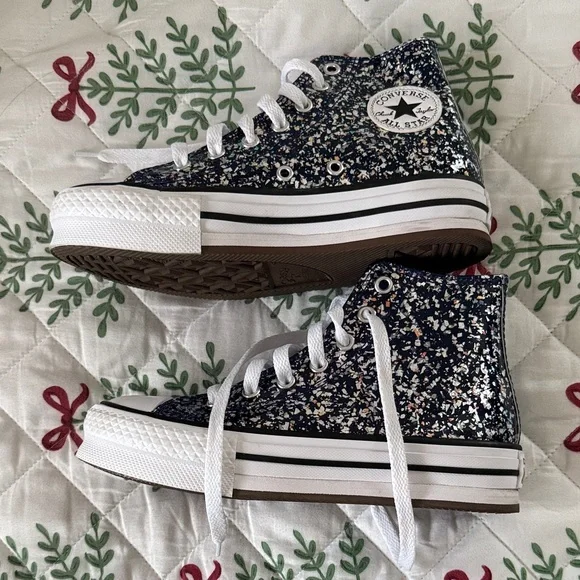 Converse Kids Sneakers - Purple and White Pattern with confetti - Picture 4 of 5